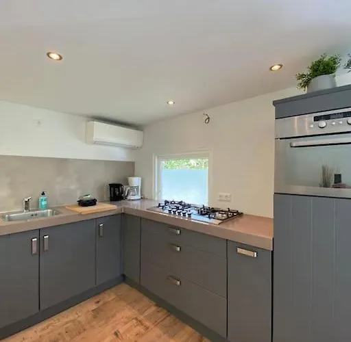 Volledig Opgeknapt Boschalet Met Airco Op De Veluwe